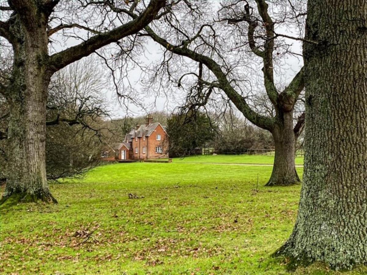Yards Brake On 40 Acres Of Private Land Villa Langton Matravers Екстериор снимка