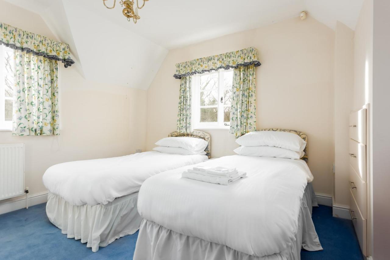 Yards Brake On 40 Acres Of Private Land Villa Langton Matravers Екстериор снимка