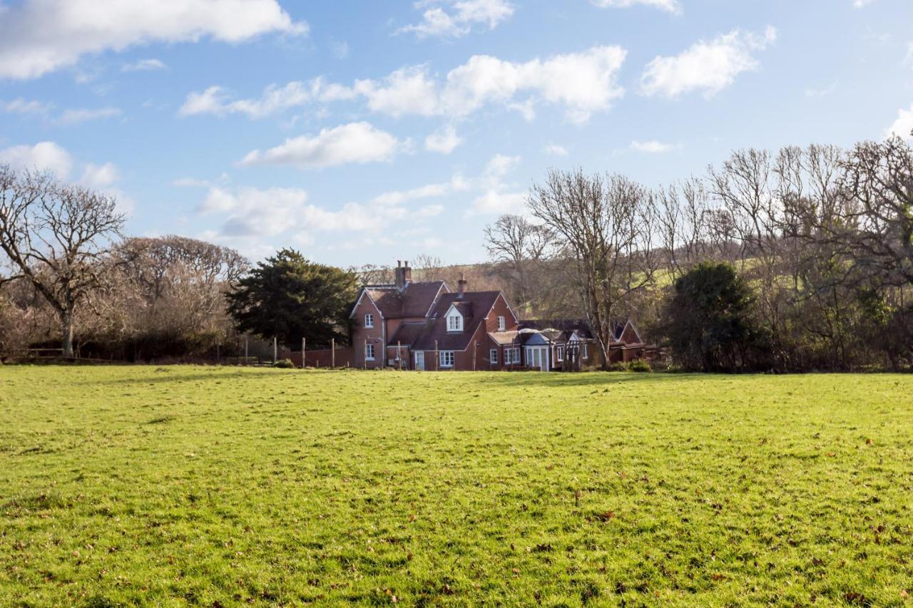 Yards Brake On 40 Acres Of Private Land Villa Langton Matravers Екстериор снимка